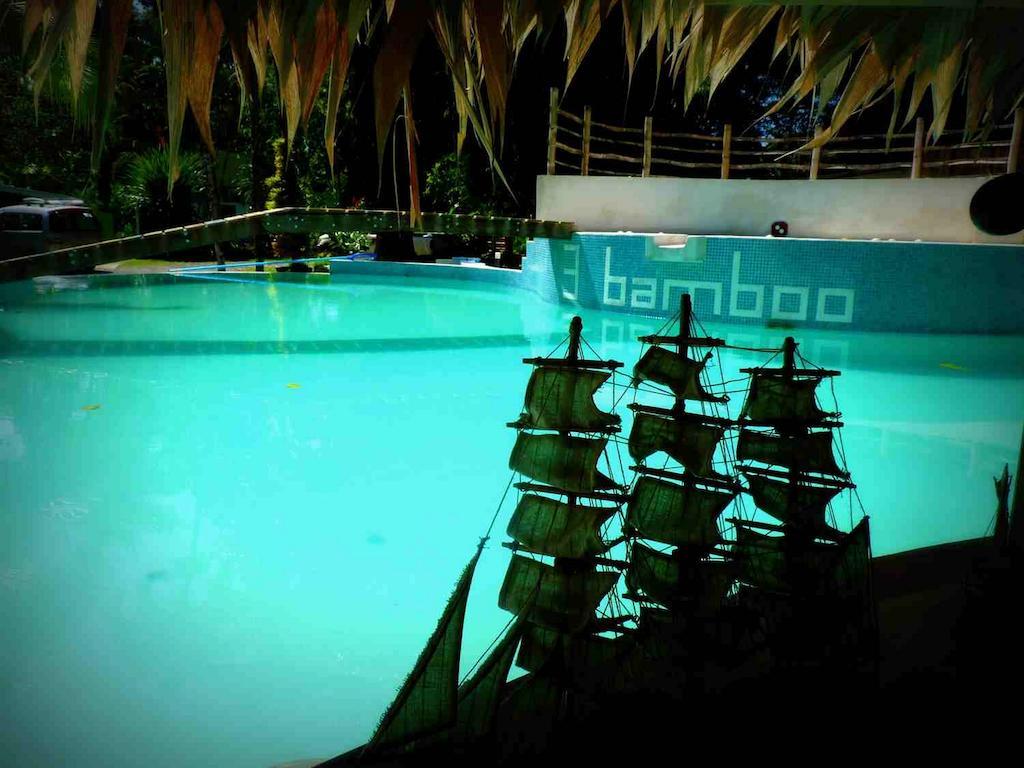 3 Bamboo Eco Lodge Cahuita Rum bild