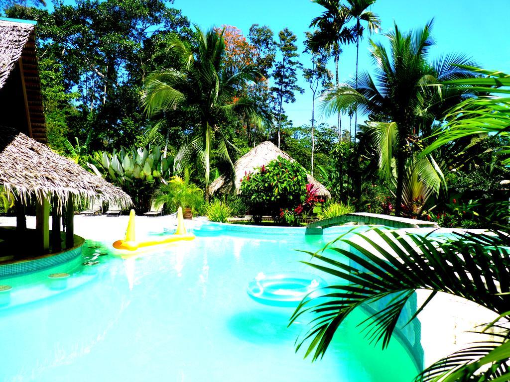 3 Bamboo Eco Lodge Cahuita Exteriör bild