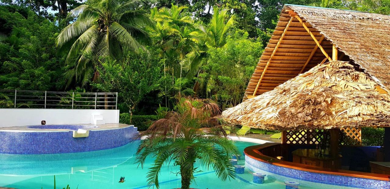3 Bamboo Eco Lodge Cahuita Exteriör bild